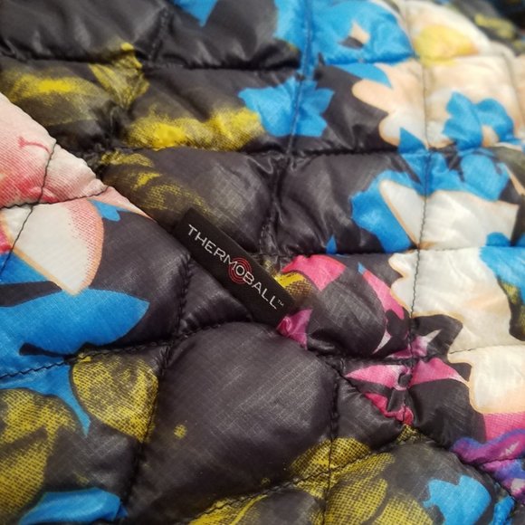 North Face Womens Small Floral Flower Print Black Thermoball Puffer Jacket Coat - Picture 9 of 9